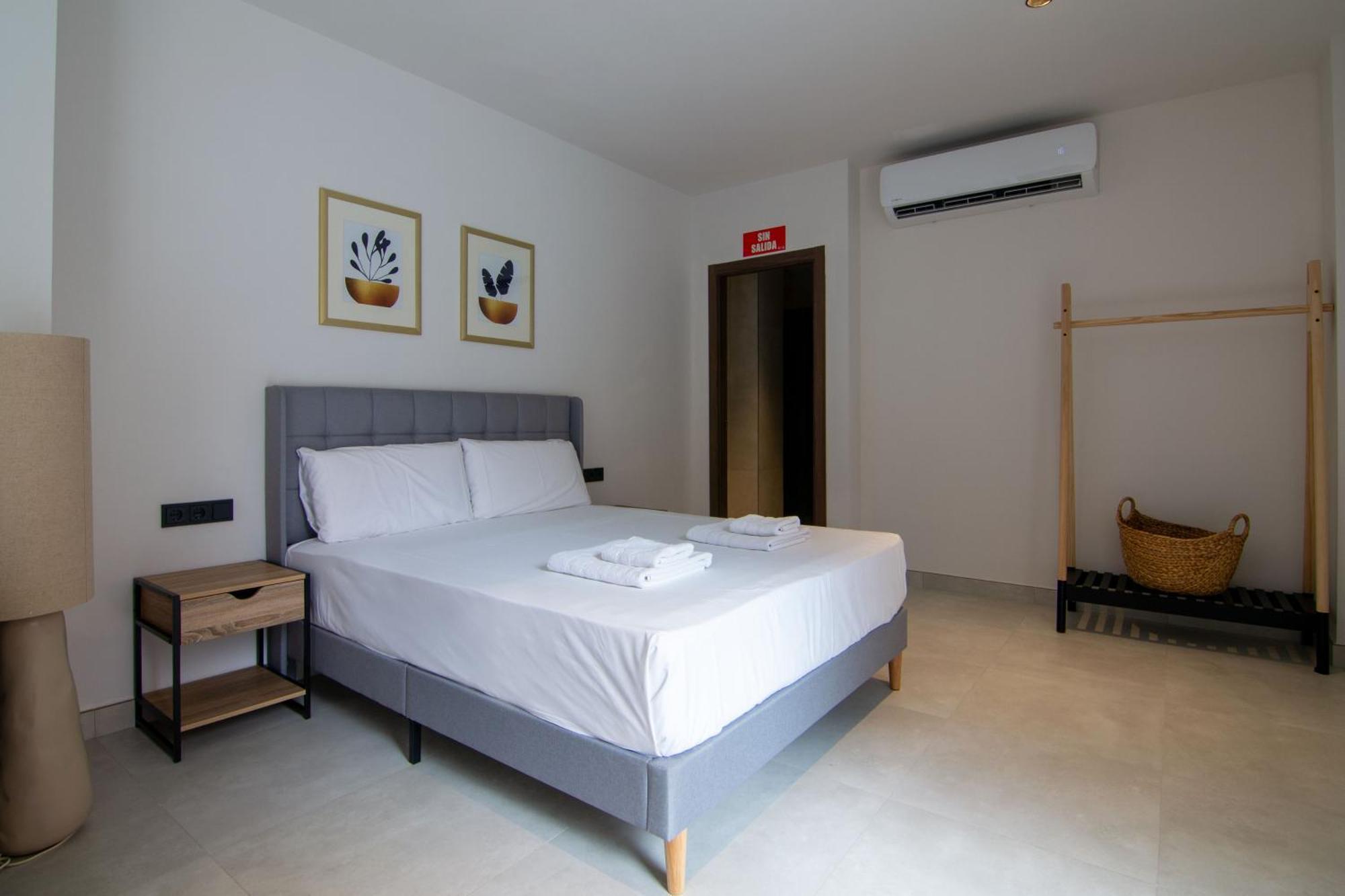 Vlc Host - Luz Casanova Apartment Valencia Exterior photo